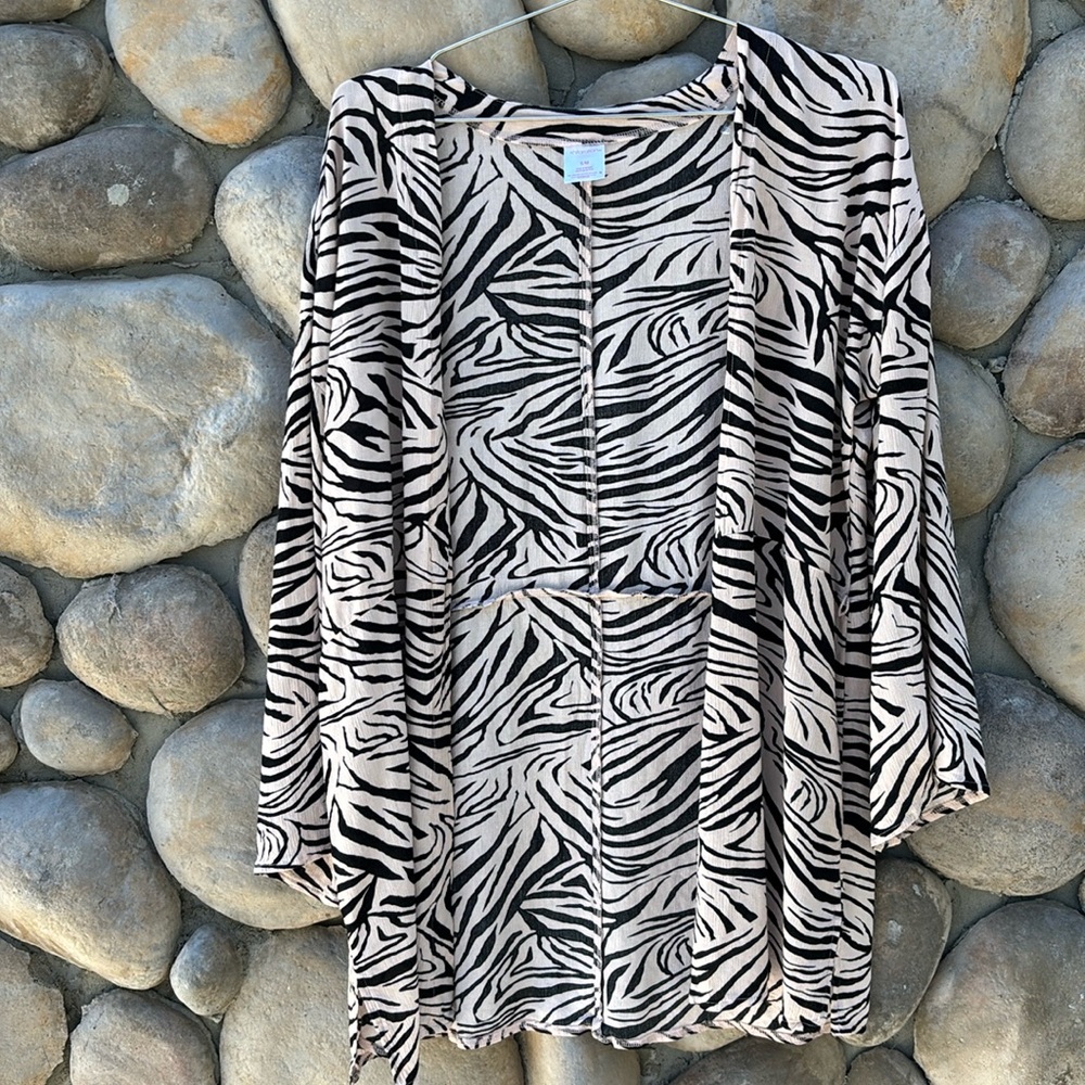 XHILARATION Beige/Black Animal Print Open Front Kimono Cardigan Cover-Up